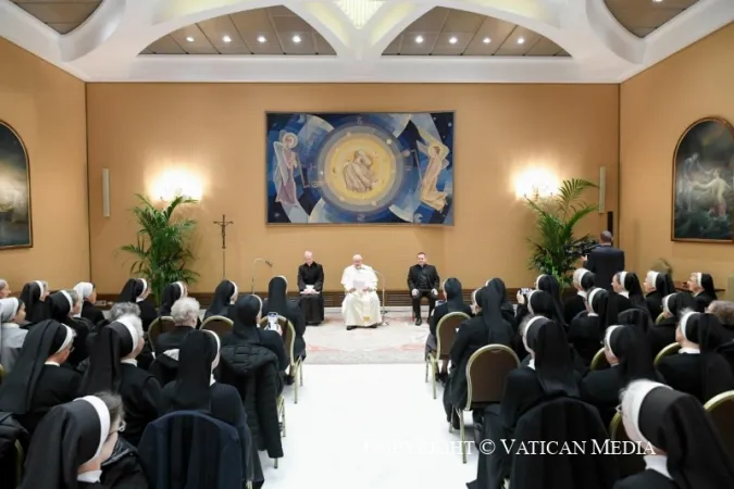 Udienza alle Suore della Famiglia di Nazareth |  | Vatican Media / ACI group