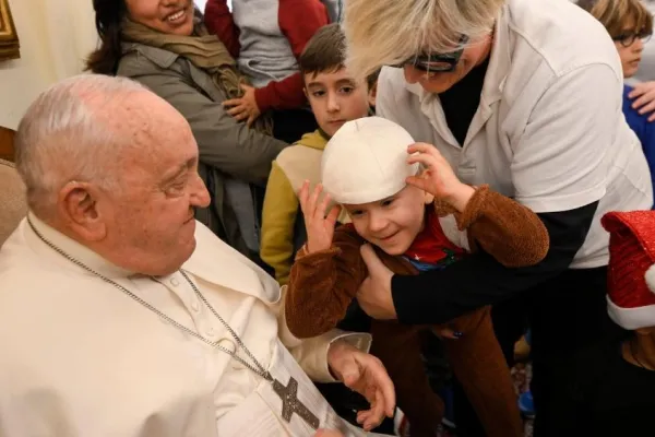 L'incontro di oggi con i bambini del Dispensario vaticano / Credit Vatican Media