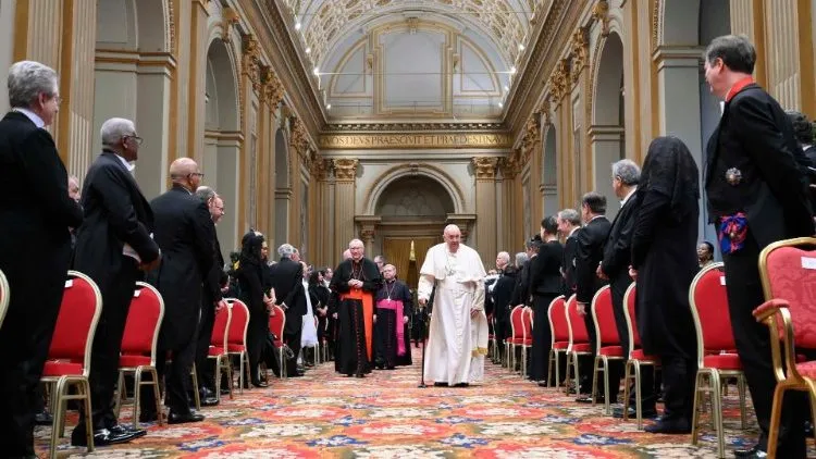 Papa Francesco, corpo diplomatico | Papa Francesco in un passato incontro con i rappresentanti del Corpo Diplomatico | Vatican Media