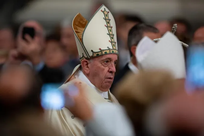 Papa Francesco celebra la Messa nella Basilica di San Giovanni in Laterano  |  | Daniel Ibanez CNA