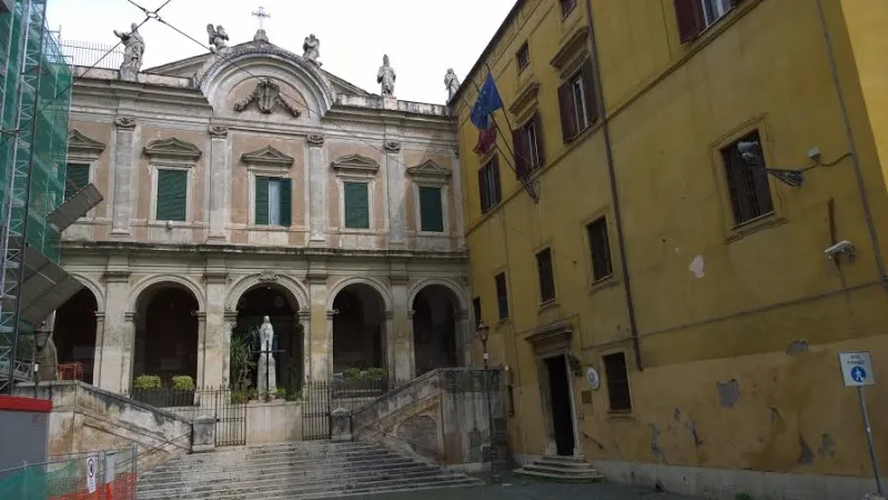 L'esterno della chiesa di San' Eusebio |  | OB