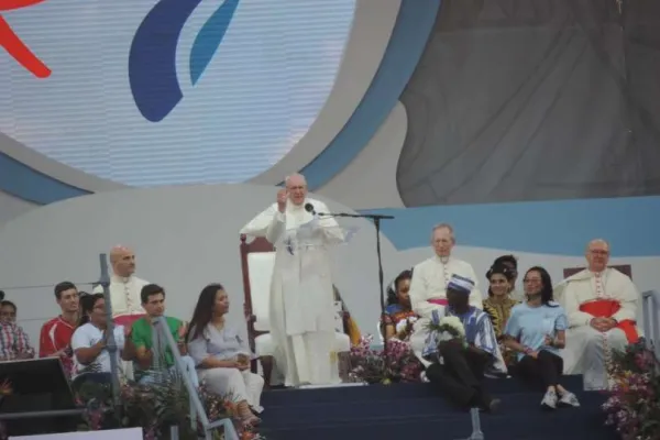 Papa Francesco durante la GMG di Panama 2019 / Diego Lopez Marina / ACI Group
