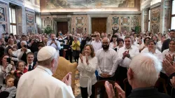 Papa Francesco durante l'udienza con gli Alunni del Cielo, Sala Clementina, 10 novembre 2018 / Vatican Media / ACI Group