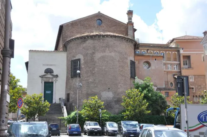 L'abside della basilica dei Santi Silverio e Martino  |  | OB