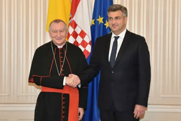 Il Cardinale Parolin incontra il premier croato Plenkovic durante la visita nella nazione, 31 ottobre 2017 / https://vlada.gov.hr/news/pm-plenkovic-meets-with-vatican-secretary-of-state-parolin/22750 