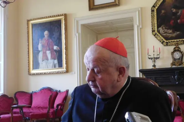 Il Cardinale Stanislaw Dziwisz, arcivescovo emerito di Cracovia, durante una intervista nell'arcivescovado di Cracovia  / AG / ACI Stampa