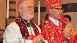 Il vescovo Cetoloni con padre Narek Naamo nella celebrazione del 2018 / Diocesi di Grosseto 