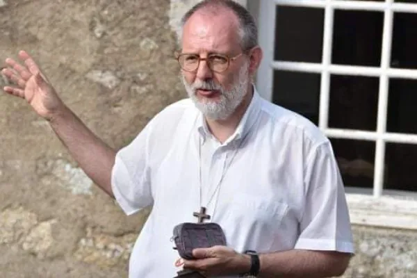 Padre Olivier Maire / Foto: TW Diocesi di Luçon
