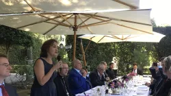 Un momento del pranzo degli ambasciatori europei con il Cardinale Pietro Parolin lo scorso 23 giugno / Twitter Ambasciata di Irlanda presso la Santa Sede 