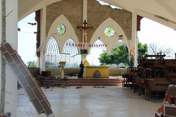 Una delle strutture distrutte dal terremoto in Ecuador / ACS