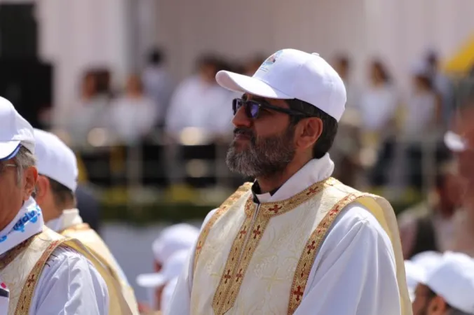 Papa Francesco presiede la Messa all'Air Defense Stadium del Cairo |  | Edward Pentin CNA