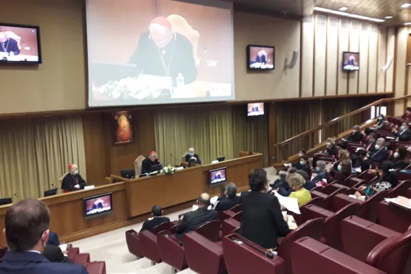 L'incontro del Cardinale Mario Zenari, nunzio in Siria, di fronte al corpo diplomatico accreditato presso la Santa Sede, Aula Nuova del Sinodo, 15 ottobre 2020 / Twitter