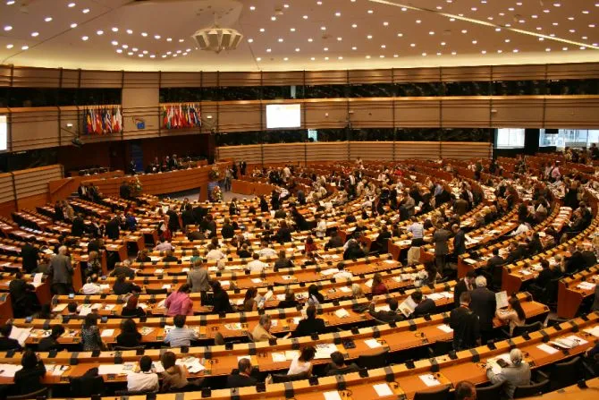 Il Parlamento Europeo  |  | MichalPL via Wikimedia (CC BY-SA 4.0)