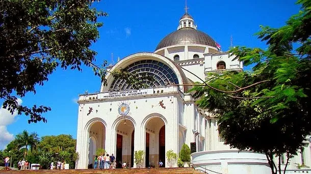 Il santuario di Caacupé, dove il Papa celebrerà la messa |  | CC