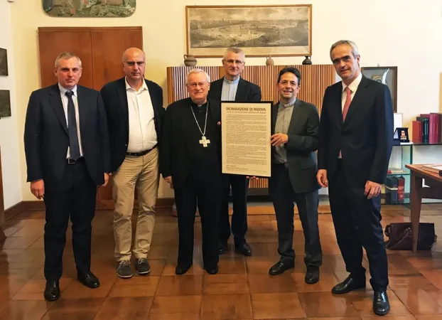 Cardinale Bassetti al Festival Biblico | Festival Biblico, il Cardinale Bassetti riceve la Dichiarazione di Padova  | Diocesi di Padova