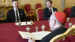 Il cardinale Parolin e il primo ministro slovacco Heger ne bilaterale del marzo 2022 / Ambasciata Slovacca presso la Santa Sede