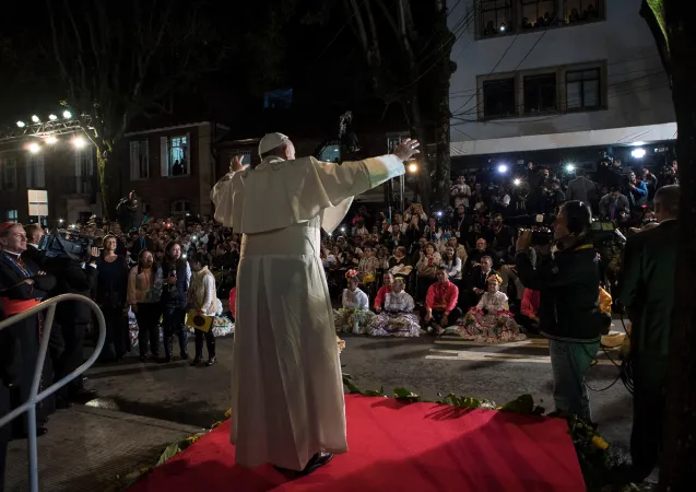 L'incontro del Papa con il mondo dei disabili nella nunziatura il 7 settembre sera  |  | Sala Stampa della Santa Sede/ Osservatore Romano 