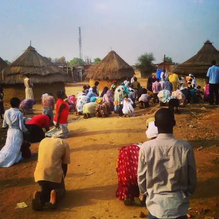 Villaggio a Juba |  | Frate Federico