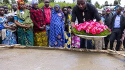 Funerale di alcuni dei morti dell'alluvione che ha colpito il Rwanda / Twitter Primo Ministro del Rwanda