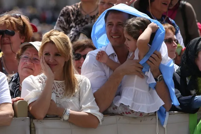 Una famiglia all' Udienza Generale |  | Daniel Ibañez 