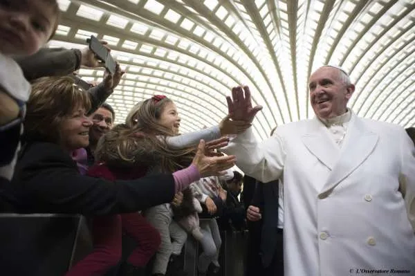 Papa Francesco, udienza generale | Papa Francesco durante una udienza generale in Aula Paolo VI | L'Osservatore Romano / ACI Group