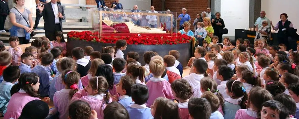 Giovanni XXIII a Sotto il Monte | La salma di San Giovanni XXIII pronta per tornare in Vaticano | Eco di Bergamo - www.ecodibergamo.it