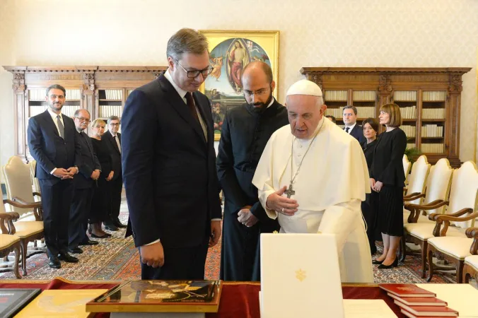 Il Papa e il Presidente Serbo |  | Photo Presidency/ Dimitrije Goll- predsednik.rs
 