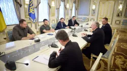 Il cardinale ParoIin nel bilaterale con il presidente ucraino Zelensky, 22 luglio 2024 / X @TerzaLoggia