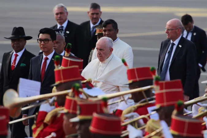 L'arrivo del Papa in Madagascar |  | Edward Pentin - ACI Group