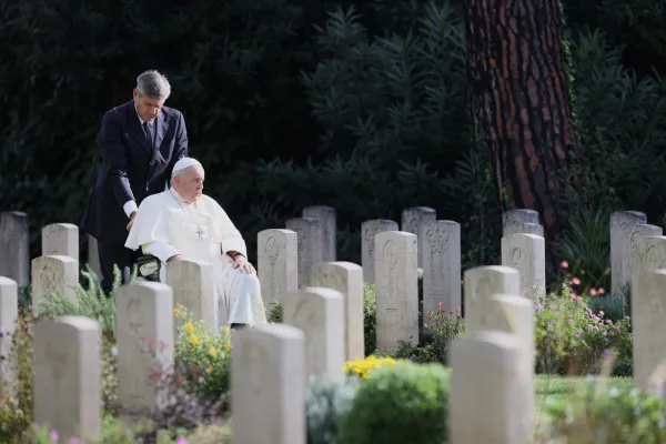 Papa Francesco - Daniel Ibanez EWTN News Vatican Pool