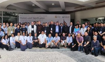 Concilio di Shanghai | Foto di gruppo dei partecipanti del Simposio Internazionale di Macao per il centesimo anniversario del Concilio di Shanghai | Asia News