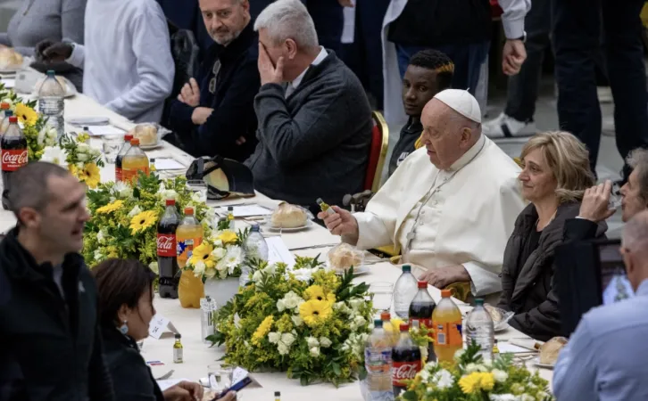 Papa Francesco con i poveri |  | Daniel Ibanez / ACI group