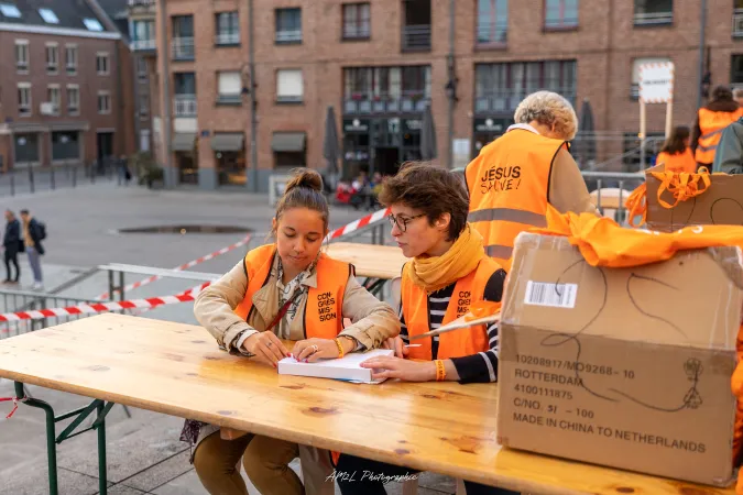 I ragazzi di Congrès mission a Lille |  | congresmission.com