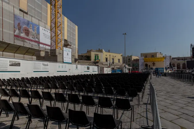 Molfetta attende Papa Francesco |  | Daniel Ibanez CNA