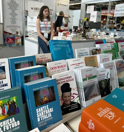 Lo stand UELCI al Salone del Libro |  | VG / ACI Stampa