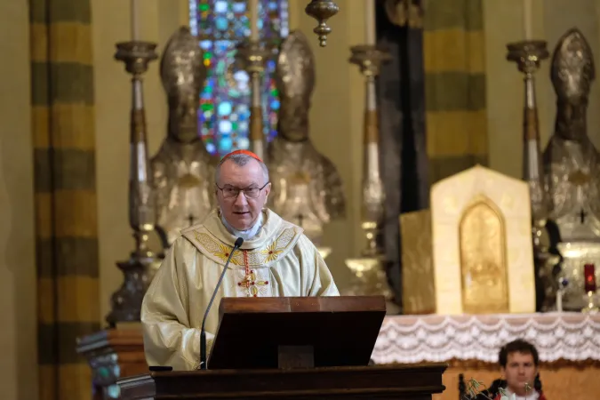 Cardinale Pietro Parolin | Il Cardinale Parolin durante la Messa conclusiva del Festival di Dottrina Sociale, Verona, 26 novembre 2017 | TandaLab