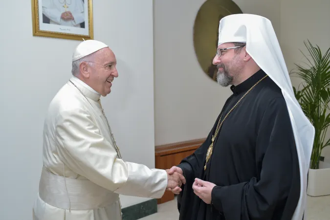 Papa Francesco e l'arcivescovo maggiore Shevchuk | Papa Francesco accoglie l'arcivescovo maggiore Sviatoslav Shevchuk, studio Domus Sanctae Marthae, 29 febbraio 2020 | Segreteria Arcivescovo Maggiore Sviatoslav Shevchuk