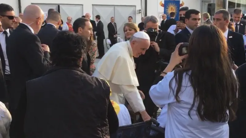 Papa Francesco al Centro dei Camilliani a Tbilisi |  | Alan Holdren/ACI Group