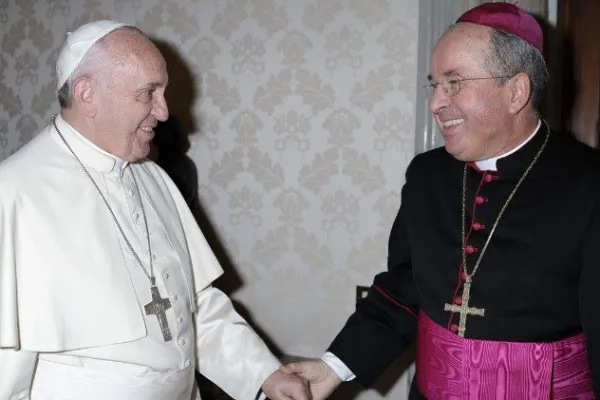 Papa Francesco con l'arcivescovo Ivan Jurkovic, Osservatore Permanente della Santa Sede a Ginevra presso l'ONU e altre organizzazioni internazionali / Vatican Media / ACI Group