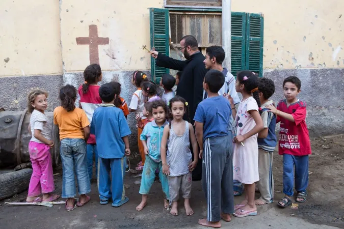 Una croce sul muro a volte basta per tutta una comunità |  | ACS