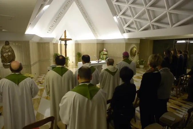 Papa a Santa Marta |  | L'Osservatore Romano