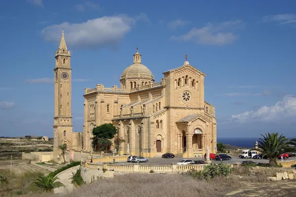 Il santuario di Ta' Pinu, a Gozo, Malta / Wikimedia Commons