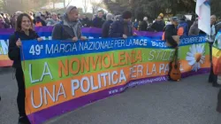 Un momento della Marcia per la Pace di Bologna / SB