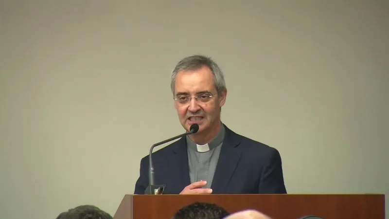 P. Nuno de Silva Gonçalves, Rettore della Pontificia Università Gregoriana |  | Youtube