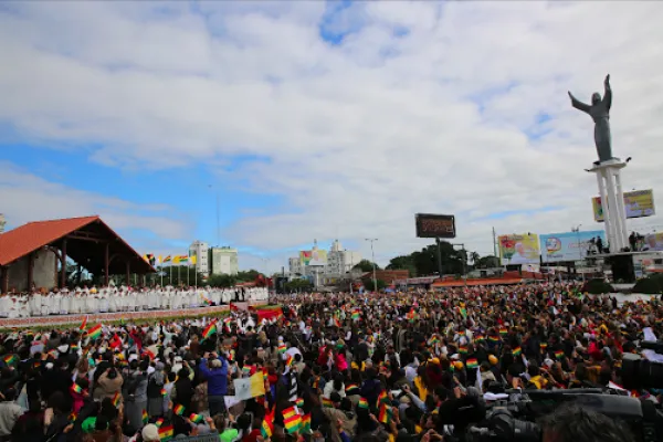 Messa di Papa Francesco a Santa Cruz, Bolivia, 9 luglio 2015 / Alan Holdren / ACI Group