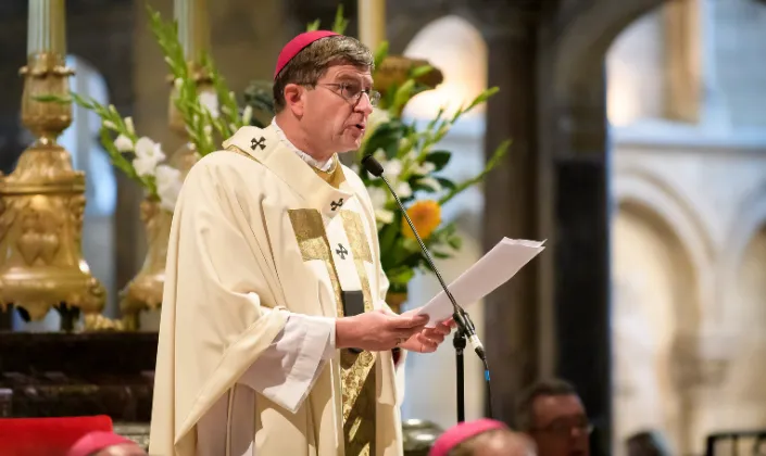 Monsignor Eric de Moulins-Beaufort, Presidente della Conferenza Episcopale Francese |  | Arcidiocesi di Reims