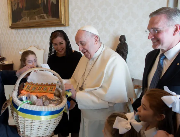 Papa Francesco, Cavaliere Supremo Kelly | Papa Francesco con il Cavaliere Supremo Kelly, 11 aprile 2022 | KofC / Vatican Media