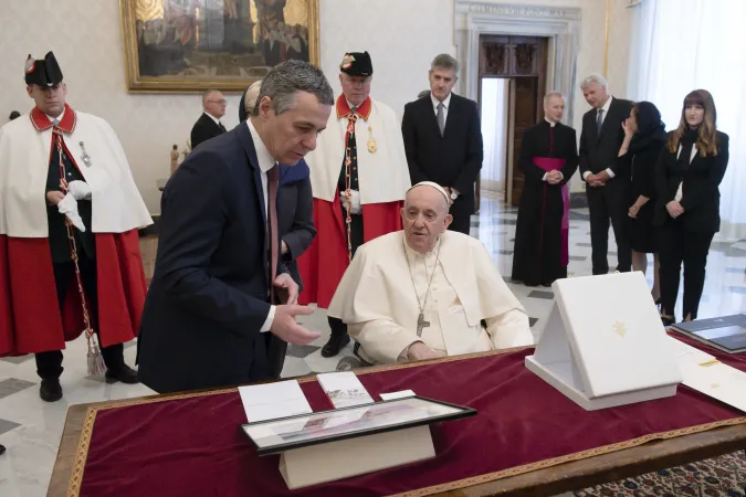 Papa Francesco e il Presidente svizzero |  | Vatican Media - ACI Group