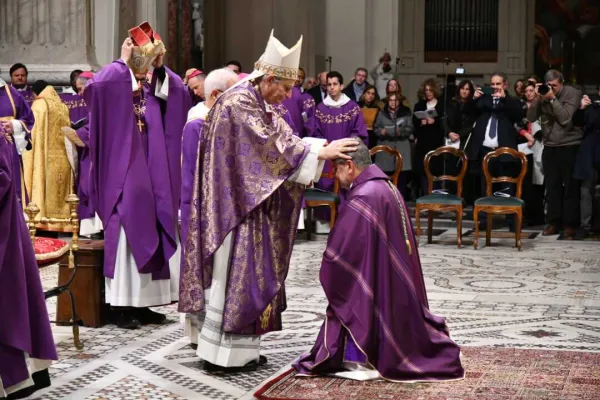 Il Cardinale Zuppi consacra l'Arcivescovo Ferretti - Credit Comunità di Sant'Egidio