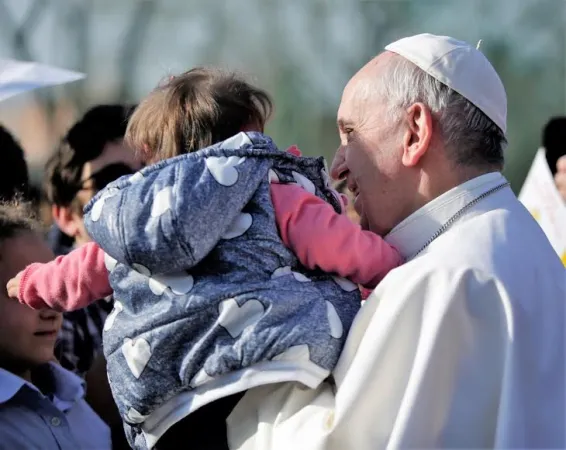 Il Papa in visita alla Parrocchia Santa Maddalena di Canossa |  | Lucia Ballester CNA